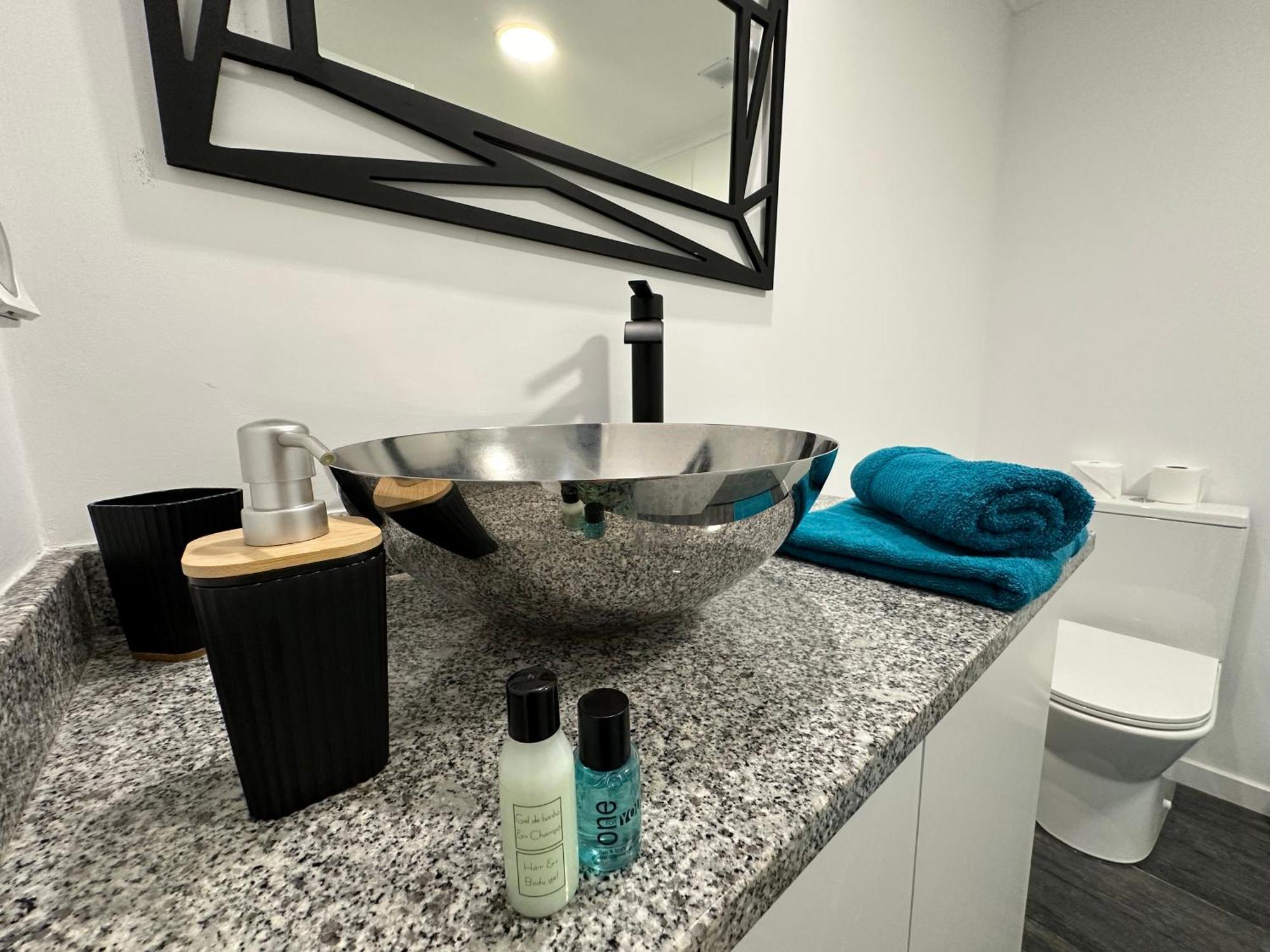 Center Funchal - Rooms For Rent Экстерьер фото
